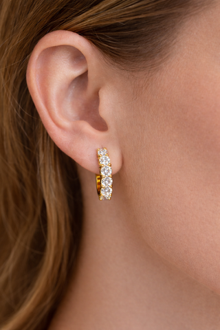 Boucles d'oreilles Anneaux en or jaune 14 kt avec diamants, vue 4