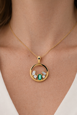 Pendentif Émeraude en or jaune 14 kt avec diamants, vue 4