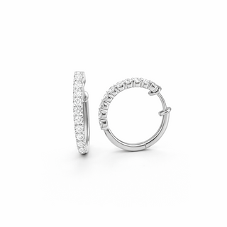 Boucles d'oreilles Huggies en or blanc 14 kt avec diamants, vue 2