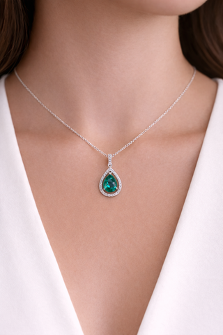 Pendentif Émeraude en or blanc 18 kt avec diamants, vue 4