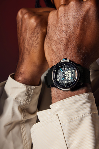 CITIZEN AW1659-00W - photo 4