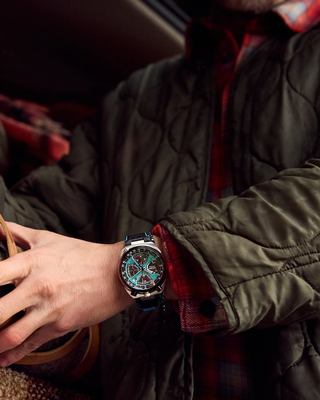 CITIZEN AV0106-01L - photo 4