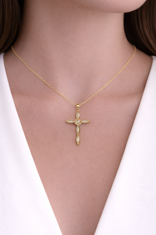 Pendentif Croix en or jaune 14 kt avec diamants, vue 3