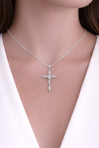 Pendentif Croix en or blanc 14 kt avec diamants, vue 3